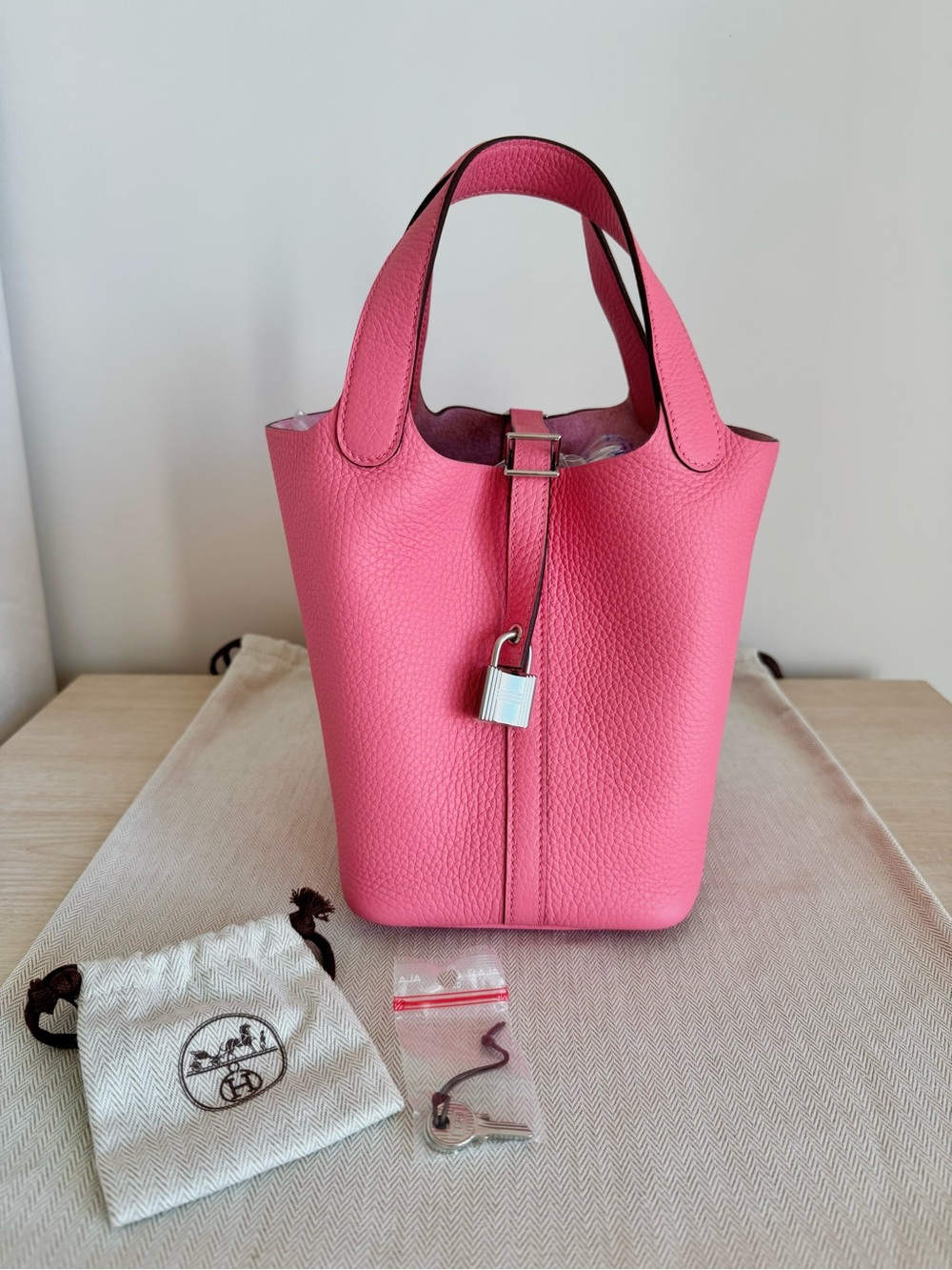 NWT Hermes Picotin Lock 18 Bag in Rose Azalée